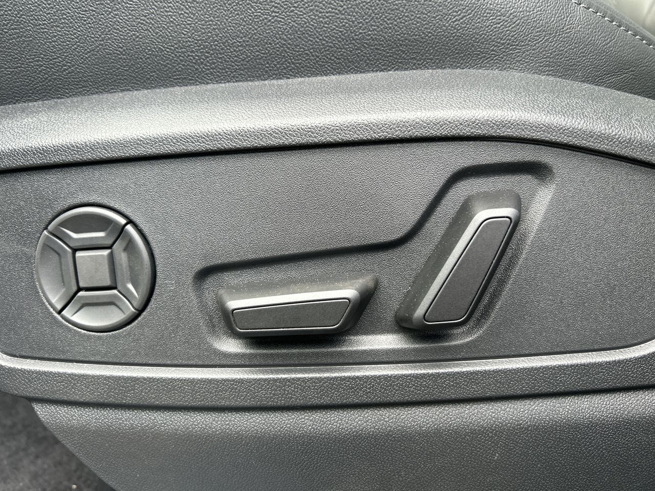 2026 Audi Q5 in Thornhill, Ontario