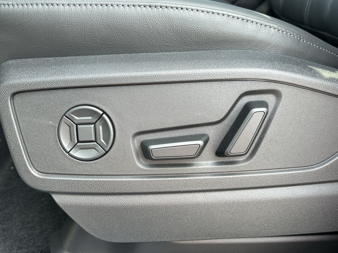 Audi Q5  2026 à Thornhill, Ontario