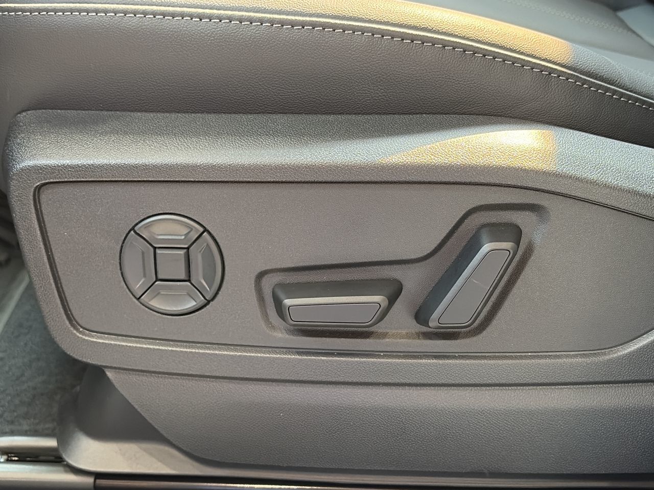 2026 Audi Q5 in Thornhill, Ontario