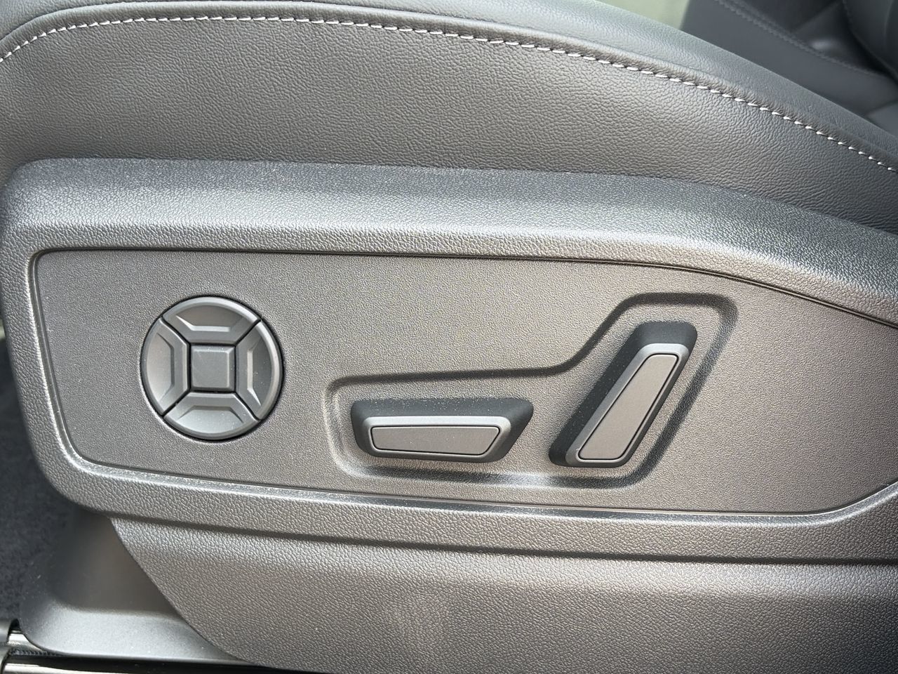 Audi Q5  2026 à Thornhill, Ontario