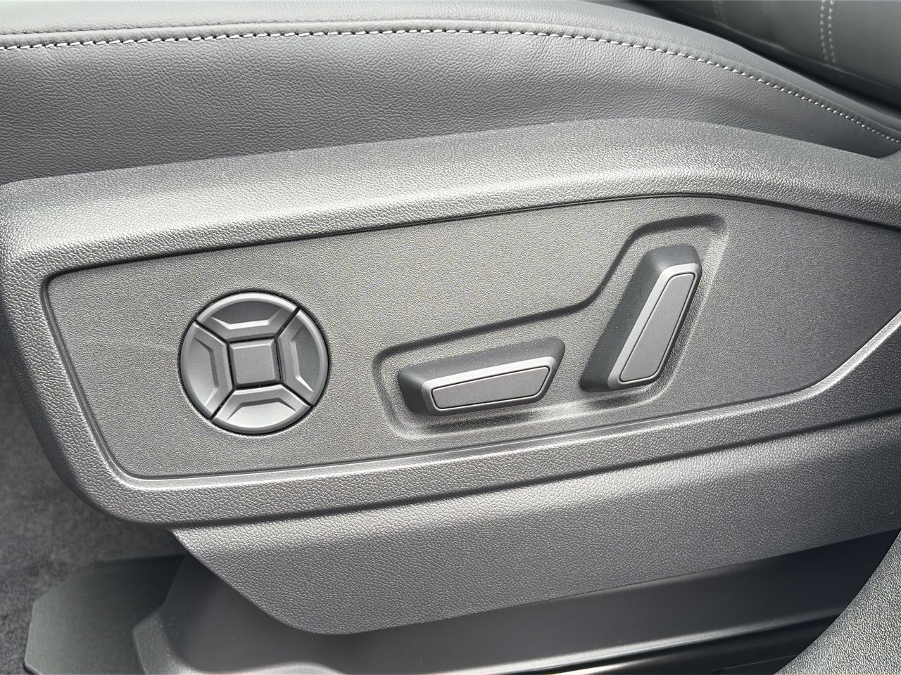 2026 Audi Q5 in Thornhill, Ontario