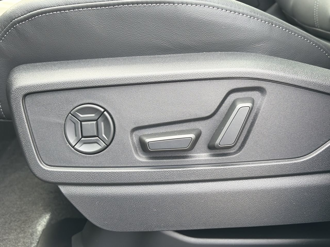 Audi Q5  2026 à Thornhill, Ontario