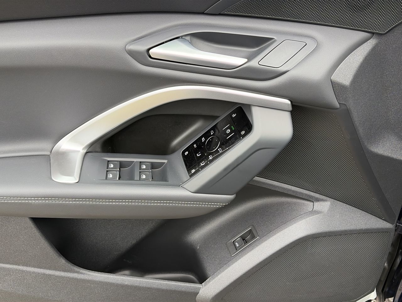 2026 Audi Q5 in Thornhill, Ontario