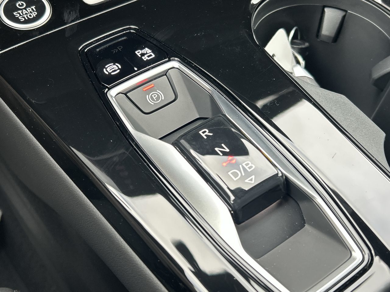 2025 Audi Q6 e-tron in Thornhill, Ontario
