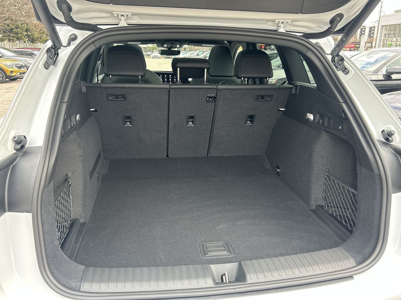 2025 Audi Q6 e-tron in Thornhill, Ontario