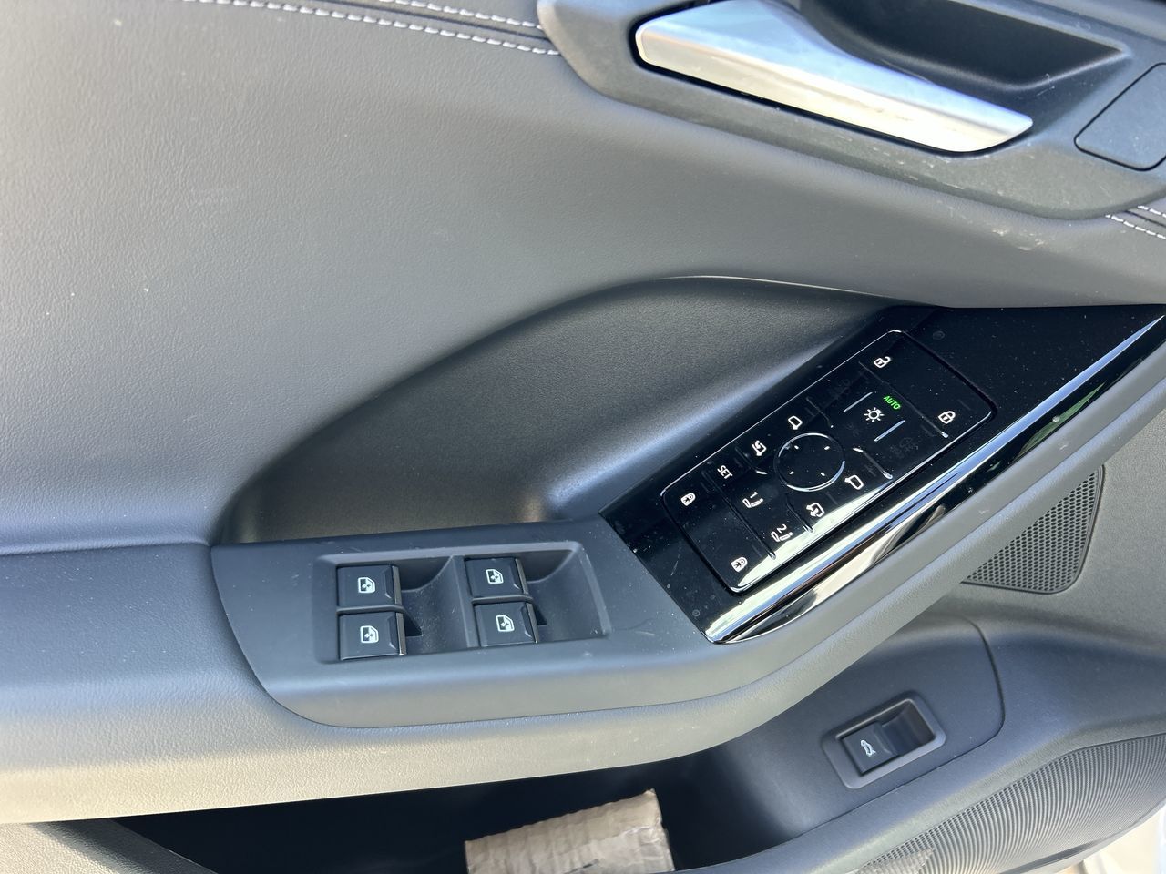 Audi Q6 e-tron  2025 à Thornhill, Ontario