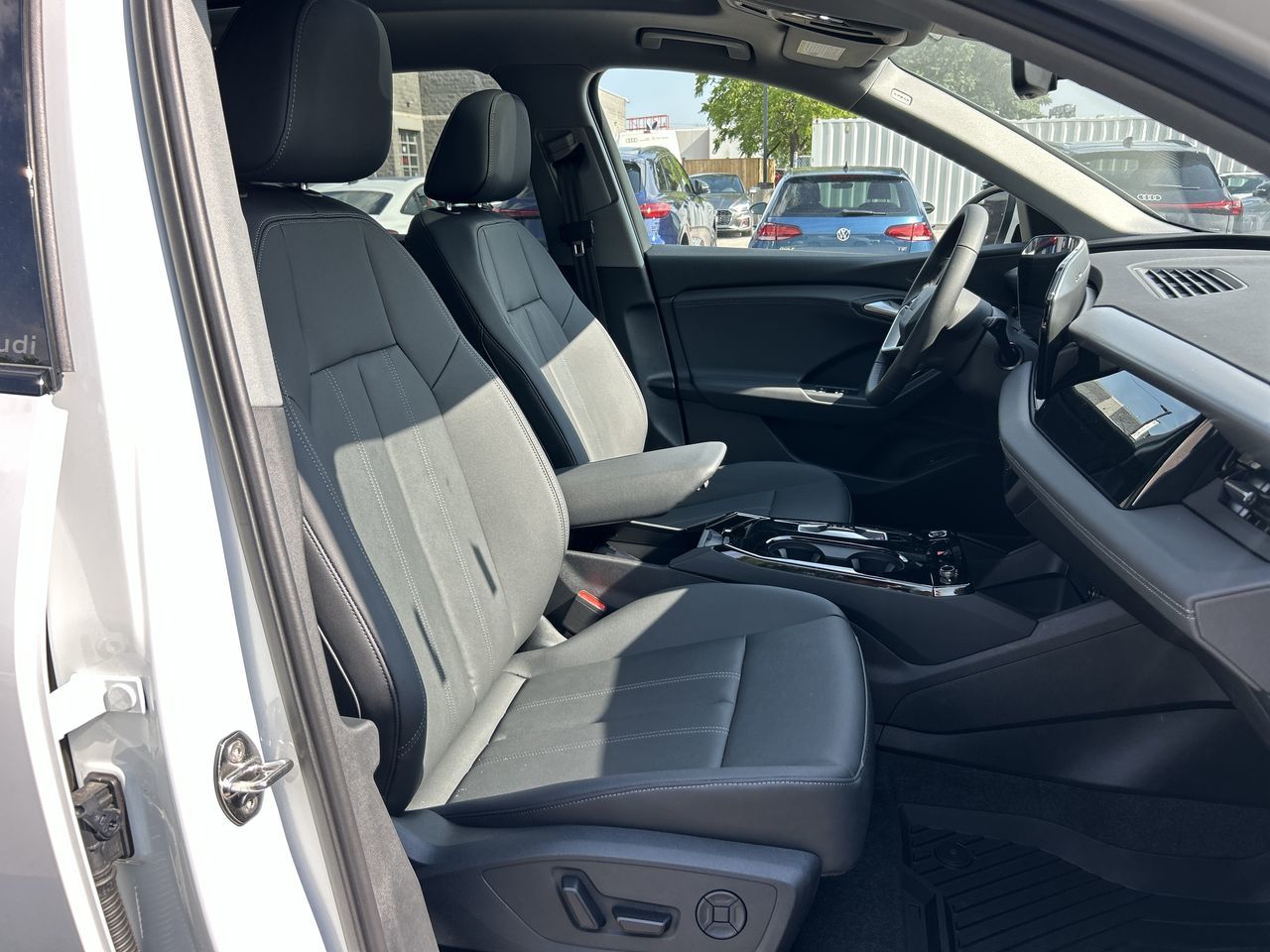 Audi Q6 e-tron  2025 à Thornhill, Ontario