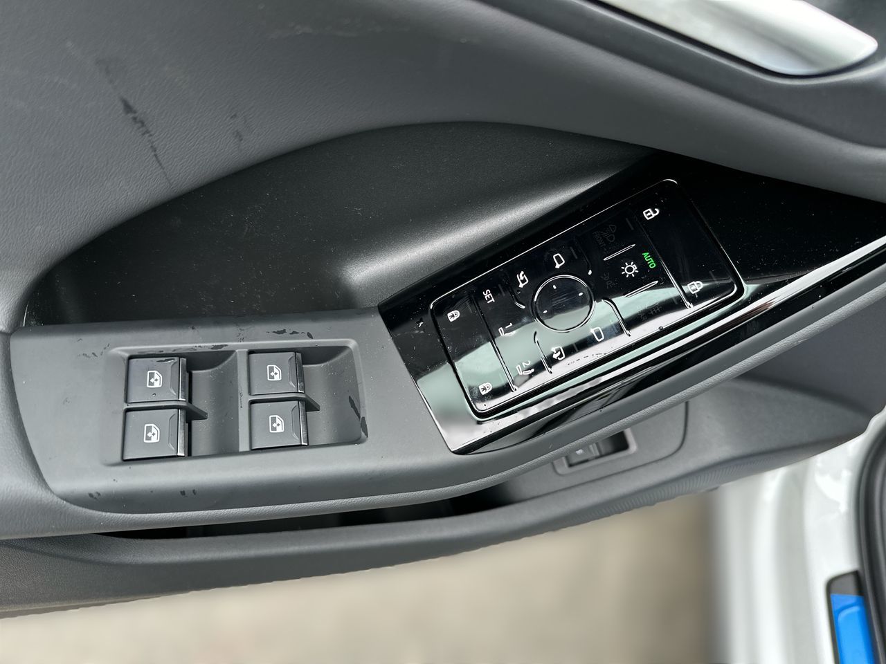 Audi Q6 e-tron  2025 à Thornhill, Ontario