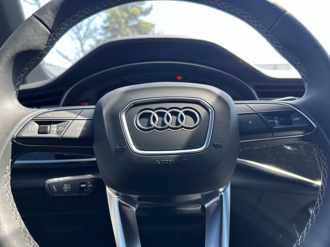 Audi Q8  2023 à Thornhill, Ontario