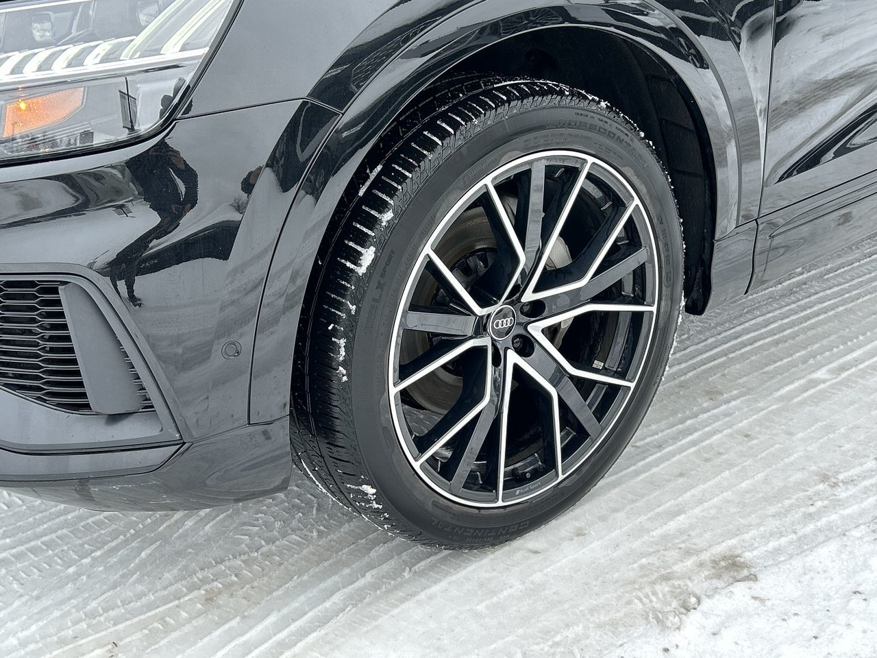 Audi Q8  2023 à Thornhill, Ontario