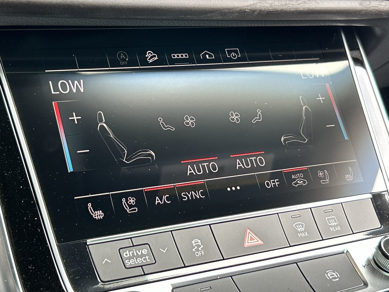 2023 Audi Q8 in Thornhill, Ontario