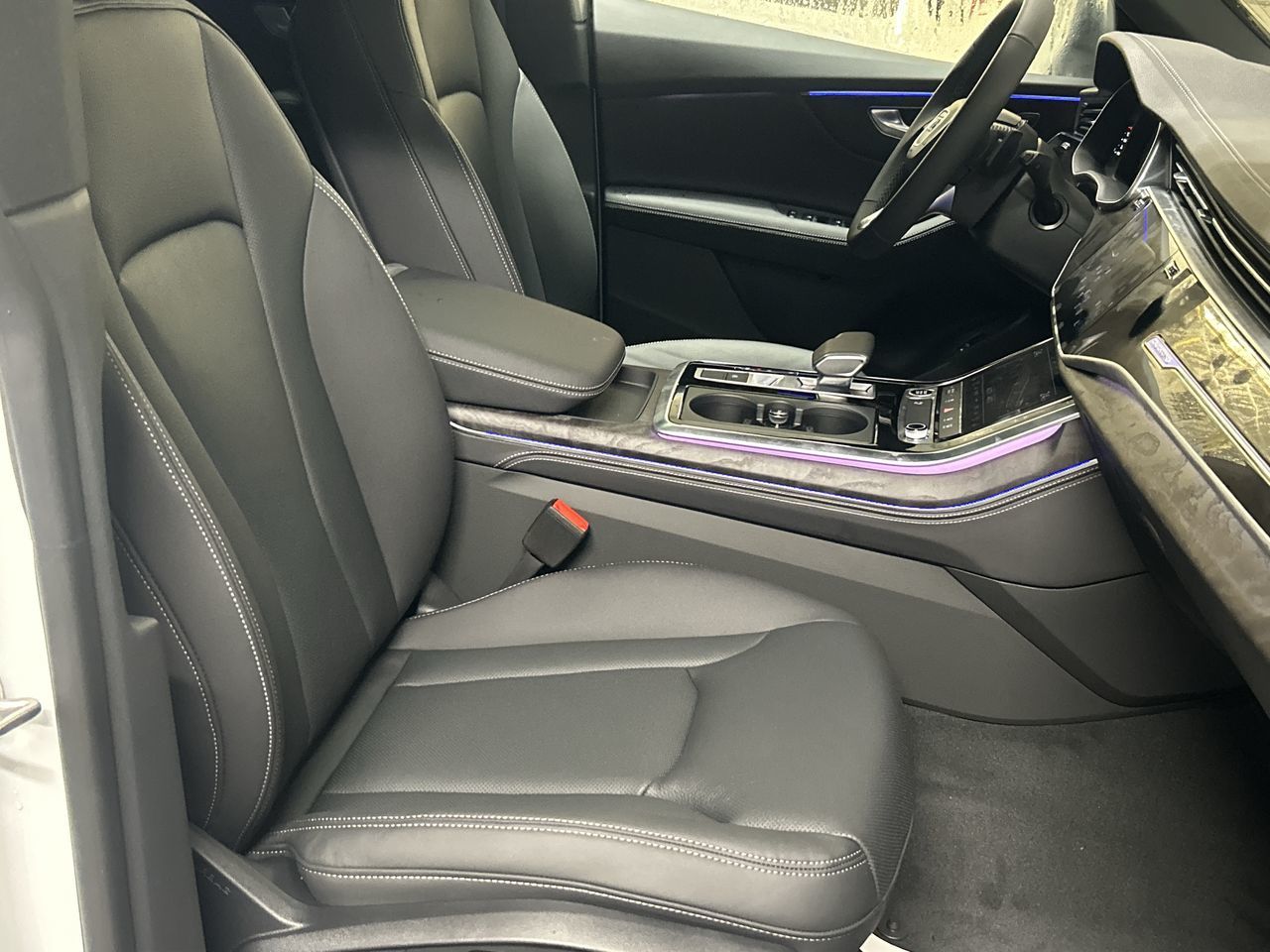 2025 Audi Q8 in Thornhill, Ontario