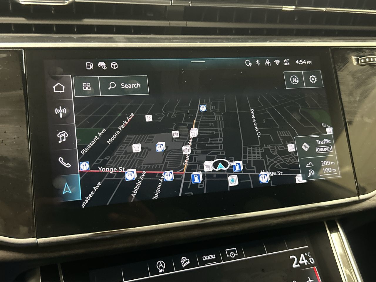 2025 Audi Q8 in Thornhill, Ontario