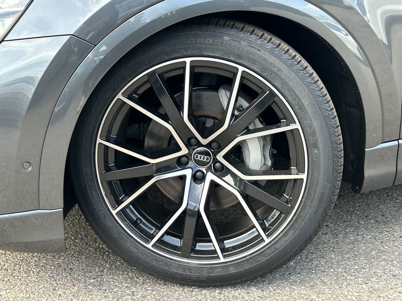 2025 Audi Q8 in Thornhill, Ontario