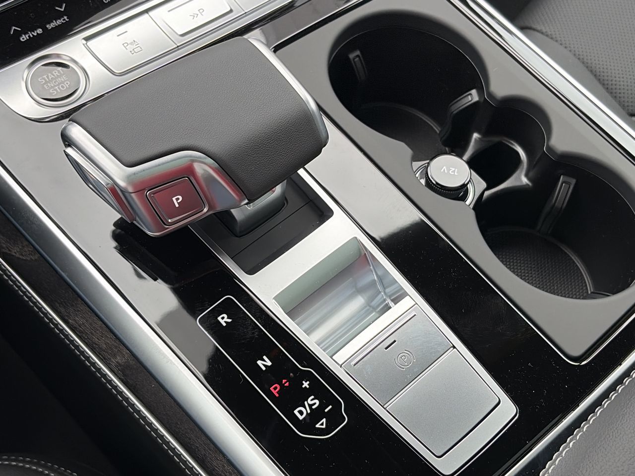 2026 Audi Q8 in Thornhill, Ontario
