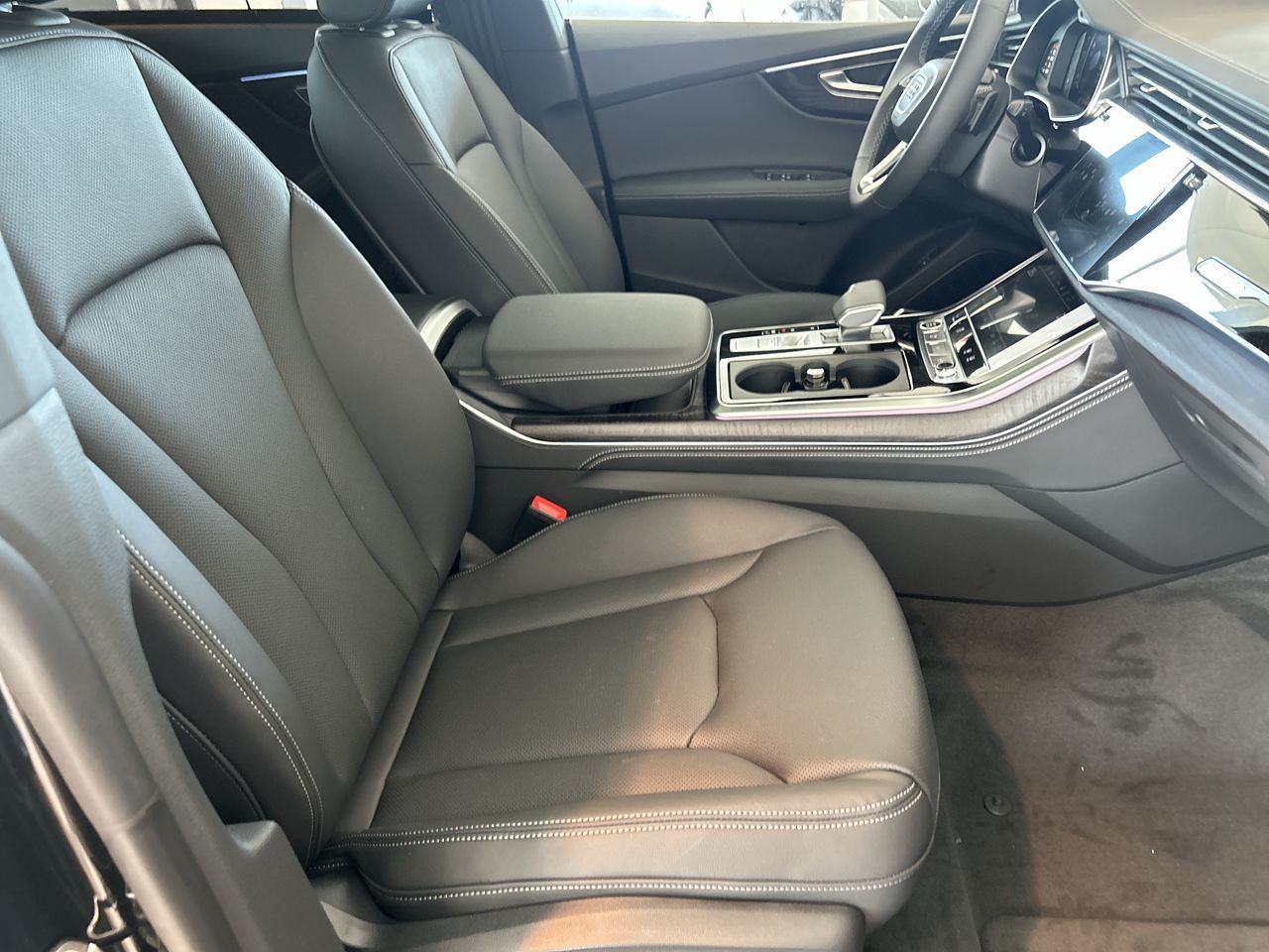 2026 Audi Q8 in Thornhill, Ontario