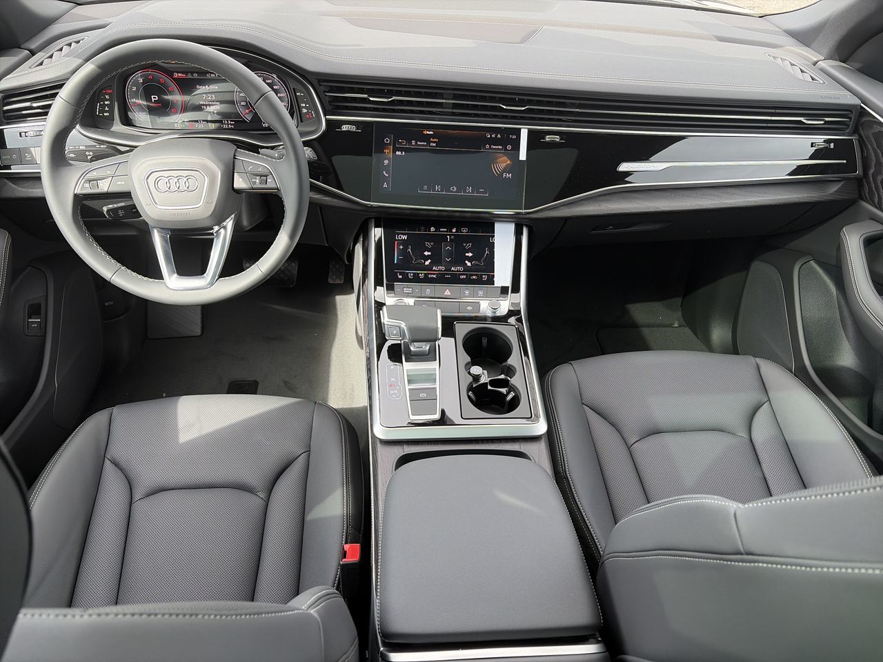 2026 Audi Q8 in Thornhill, Ontario
