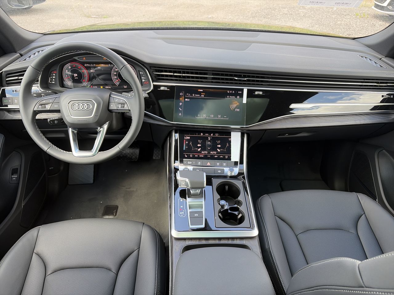 2026 Audi Q8 in Thornhill, Ontario