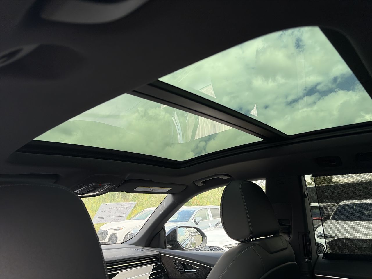 2026 Audi Q8 in Thornhill, Ontario