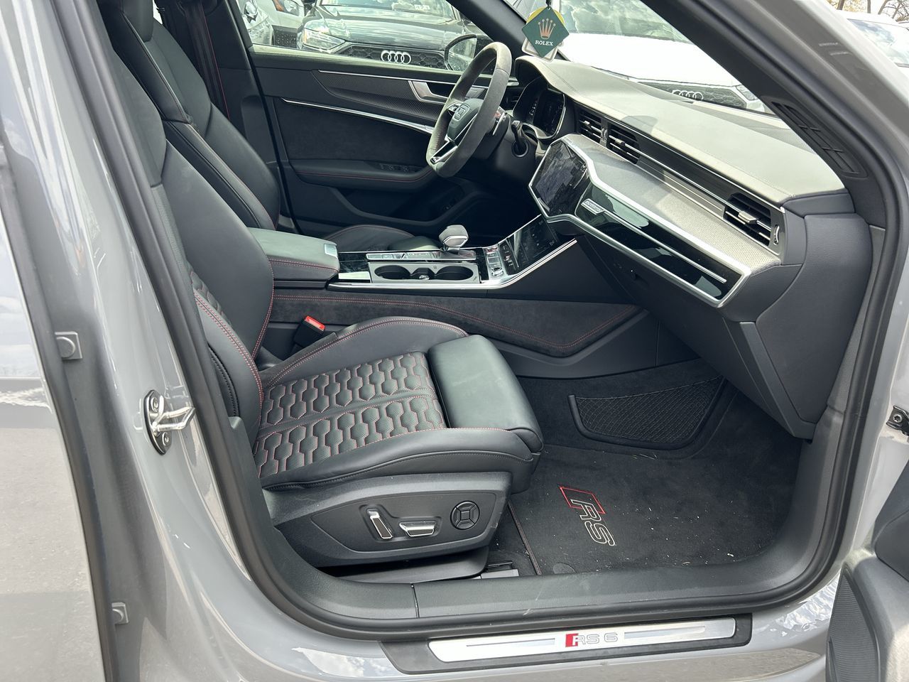 Audi RS 6 Avant  2021 à Thornhill, Ontario