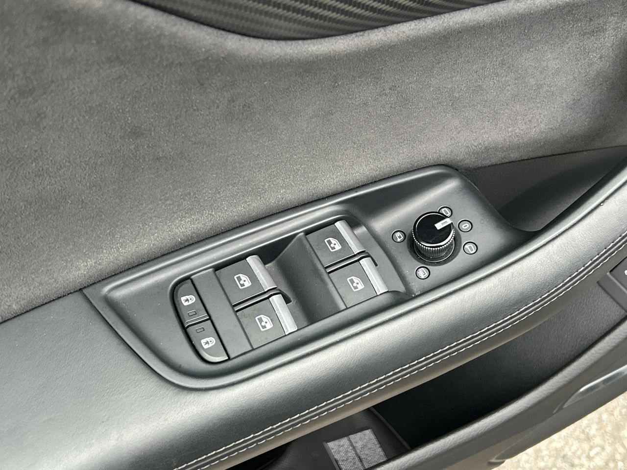 2023 Audi RS Q8 in Thornhill, Ontario