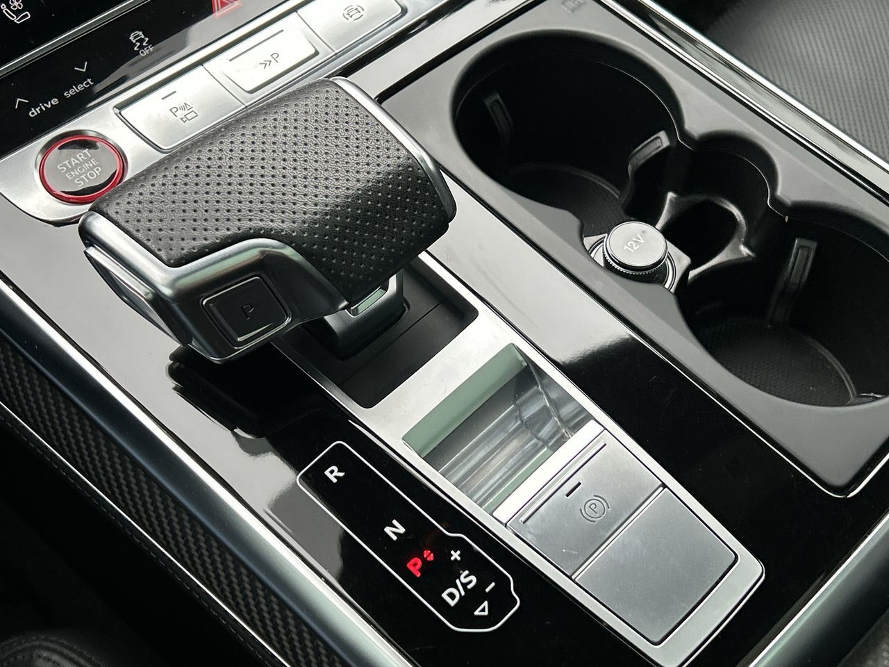 2023 Audi RS Q8 in Thornhill, Ontario