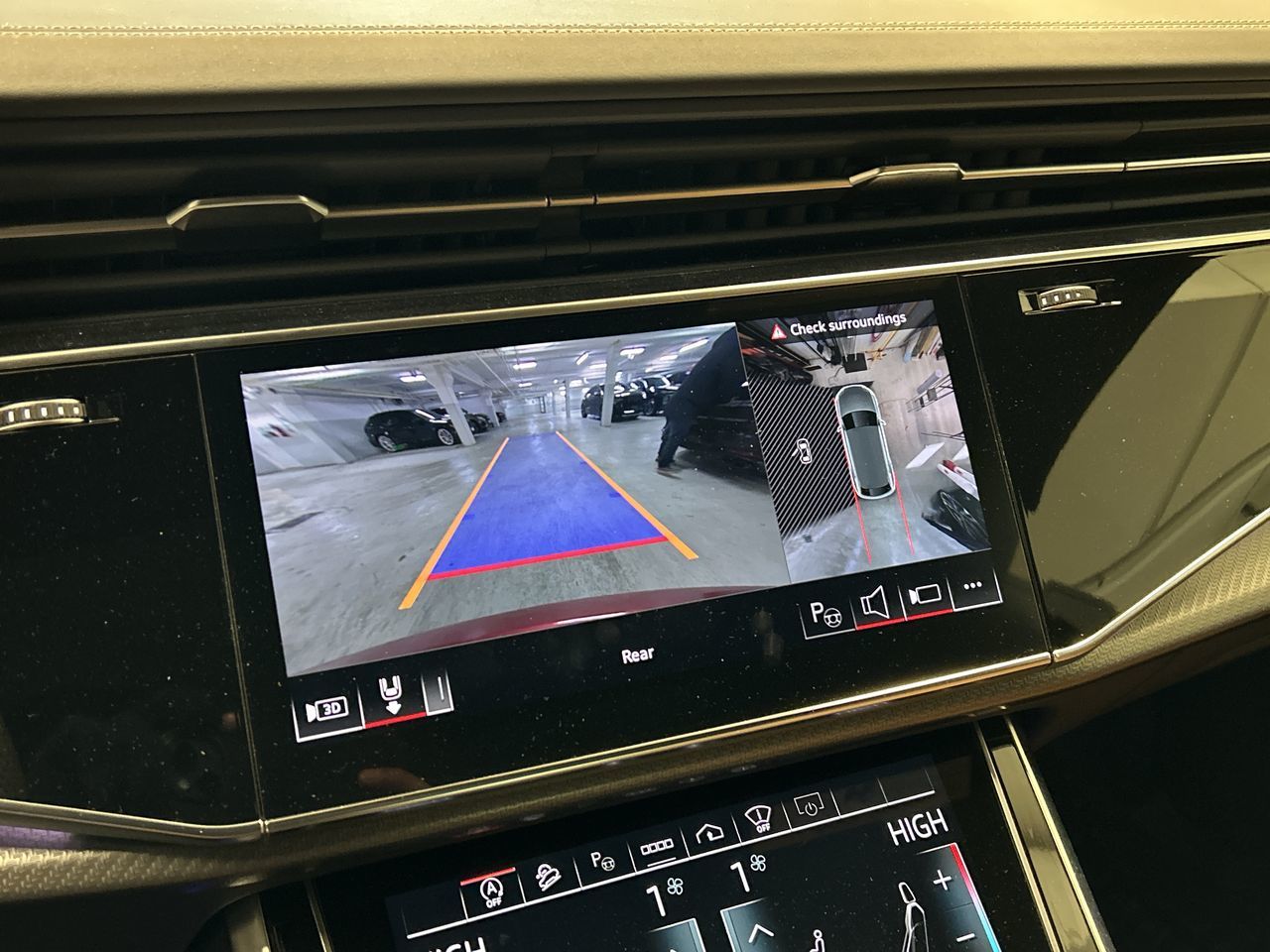 Audi RS Q8  2024 à Thornhill, Ontario