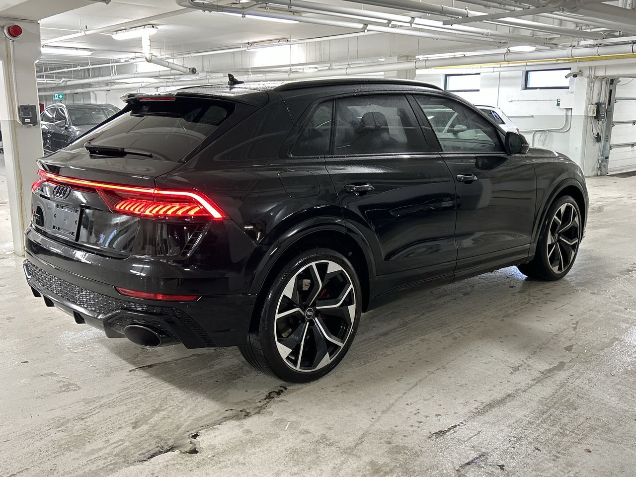 2024 Audi RS Q8 in Thornhill, Ontario