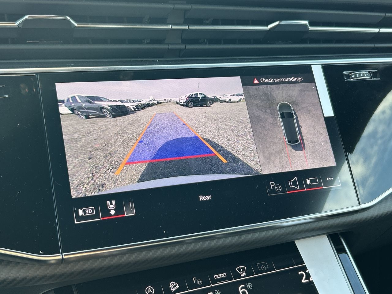 2025 Audi RS Q8 in Thornhill, Ontario