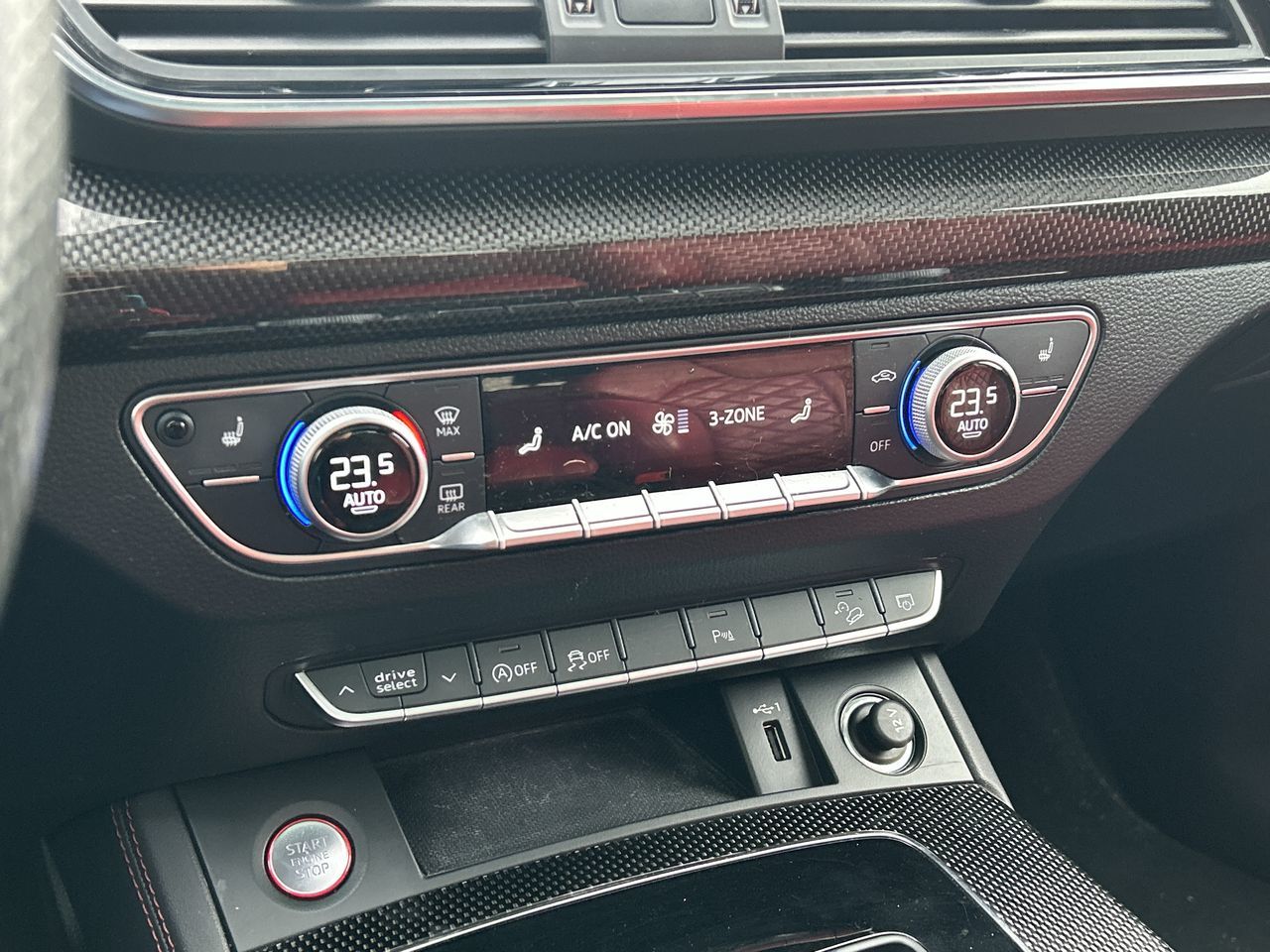 2022 Audi SQ5 in Thornhill, Ontario