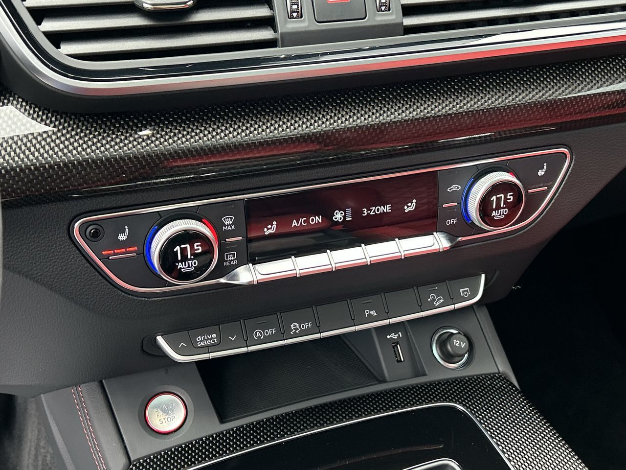 2024 Audi SQ5 in Thornhill, Ontario