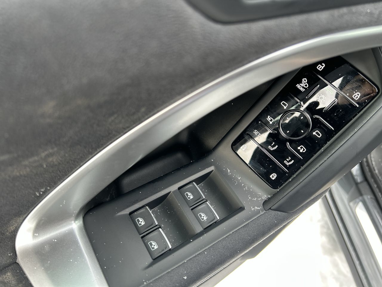 2025 Audi SQ5 in Thornhill, Ontario