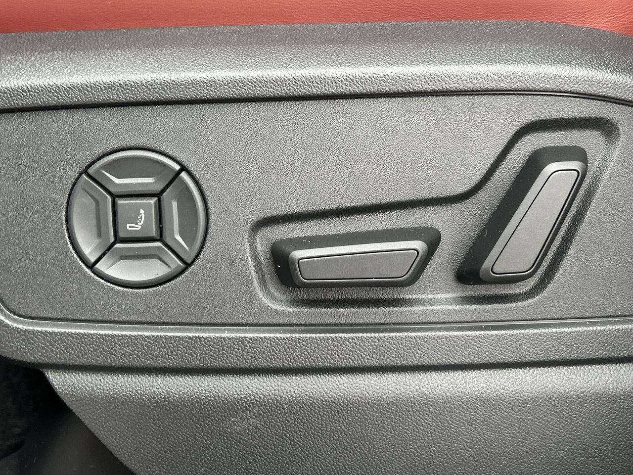 2025 Audi SQ5 in Thornhill, Ontario