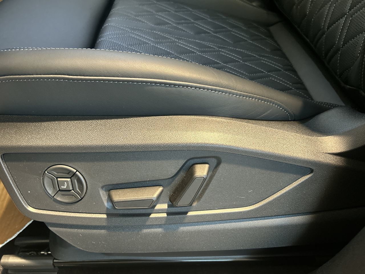 Audi SQ5  2026 à Thornhill, Ontario