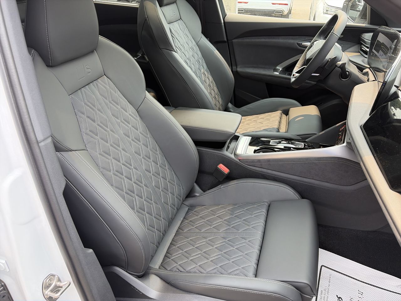 Audi SQ5  2026 à Thornhill, Ontario