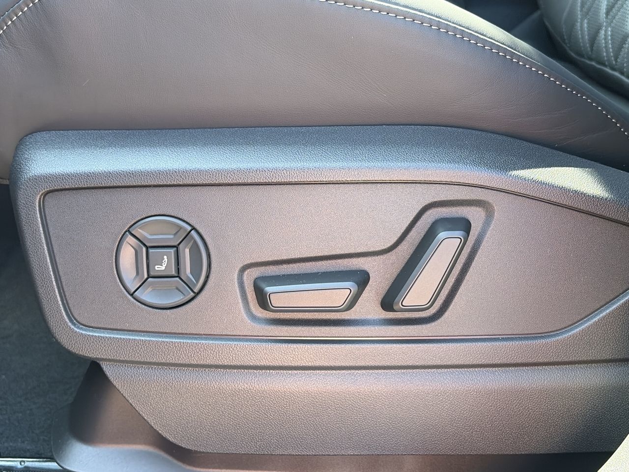 2026 Audi SQ5 in Thornhill, Ontario