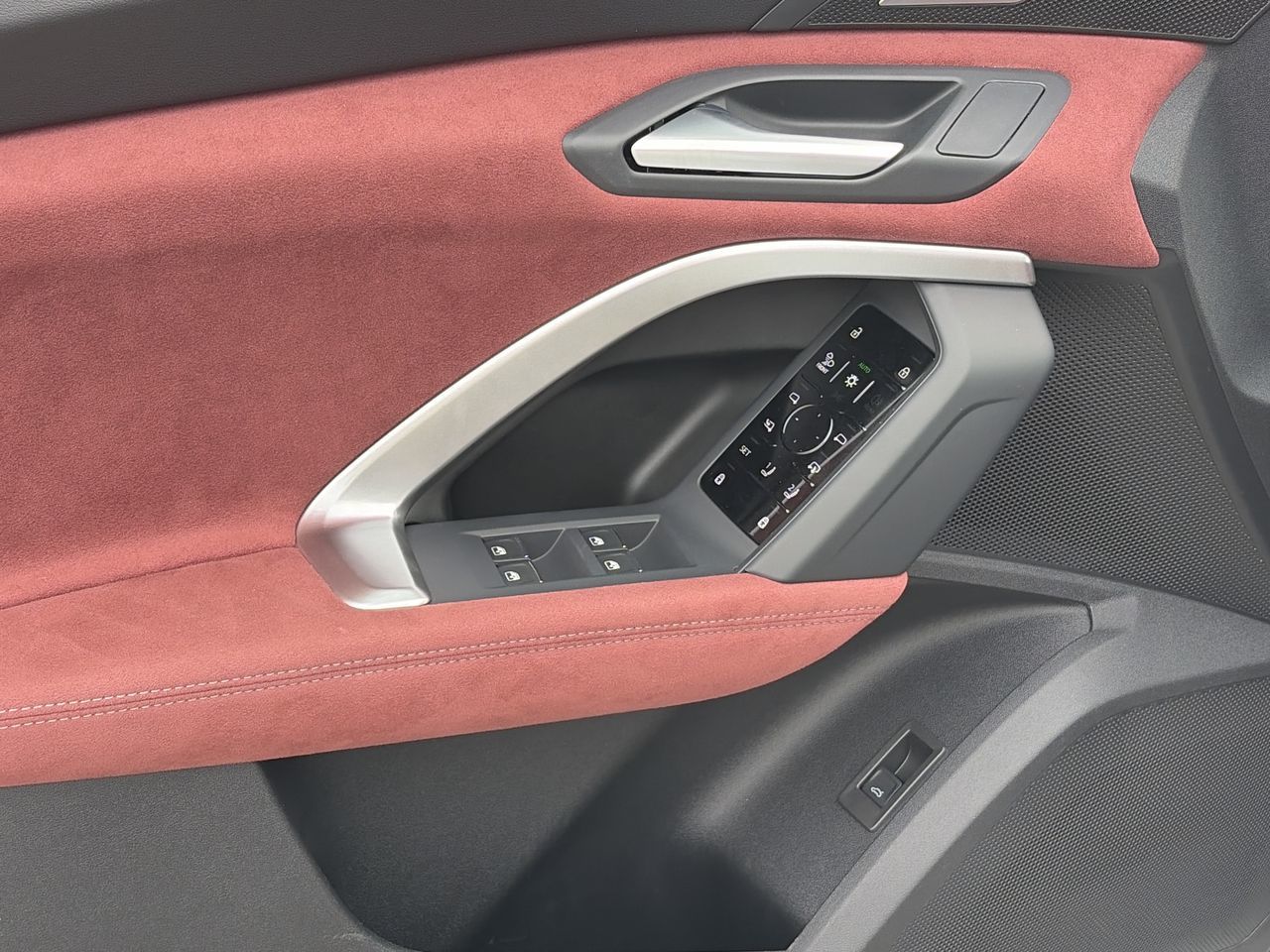 2026 Audi SQ5 in Thornhill, Ontario