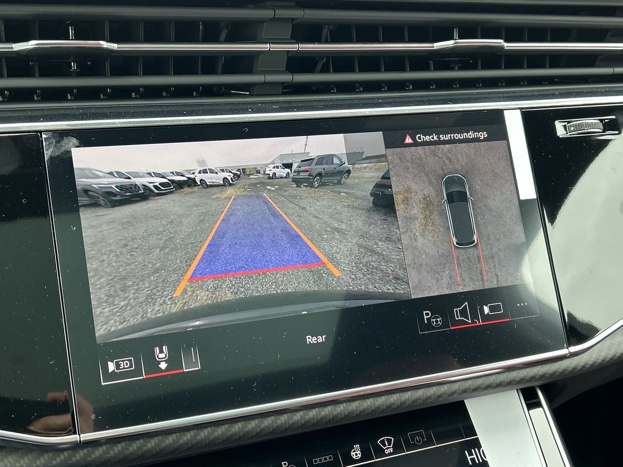 2026 Audi SQ7 in Thornhill, Ontario