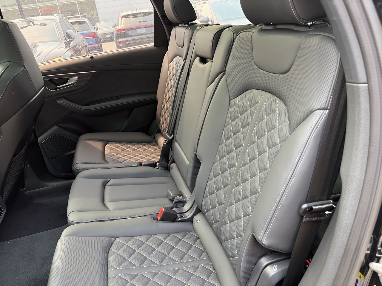 2026 Audi SQ7 in Thornhill, Ontario