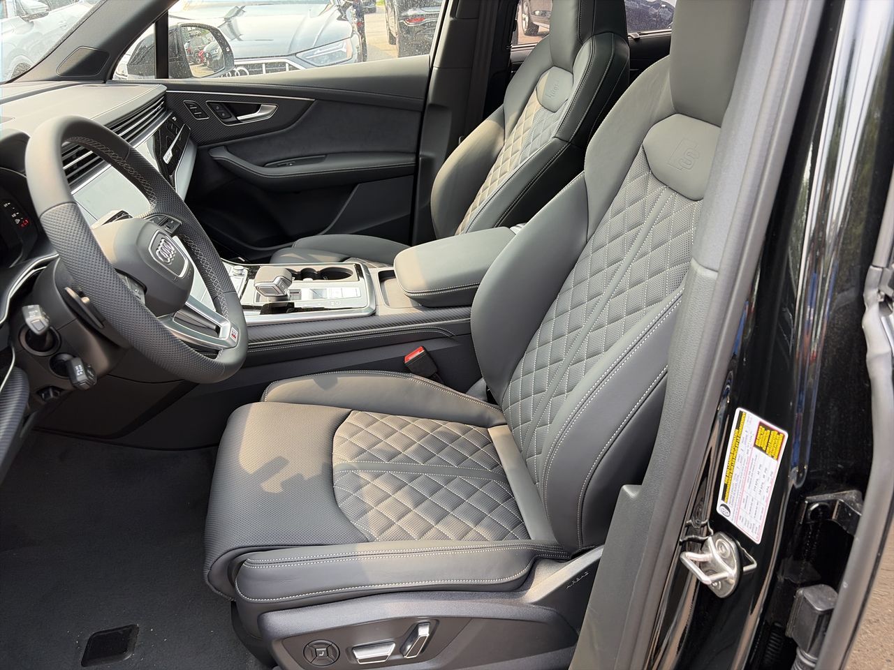 2026 Audi SQ7 in Thornhill, Ontario