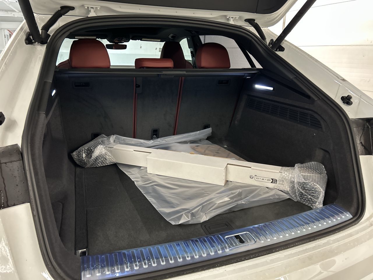 2025 Audi SQ8 in Thornhill, Ontario