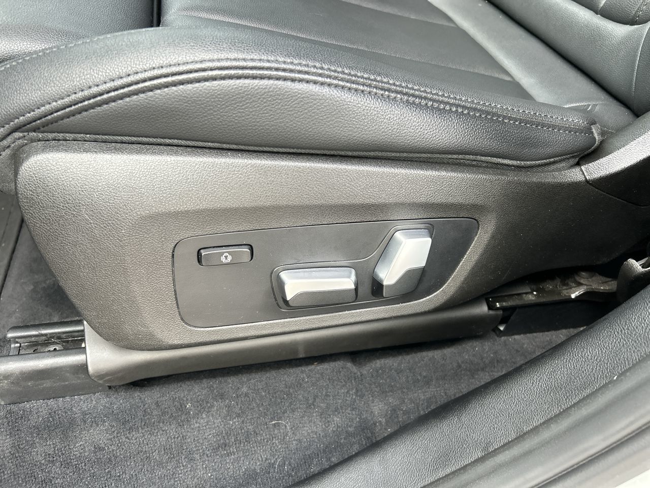 2018 BMW X3 in Thornhill, Ontario