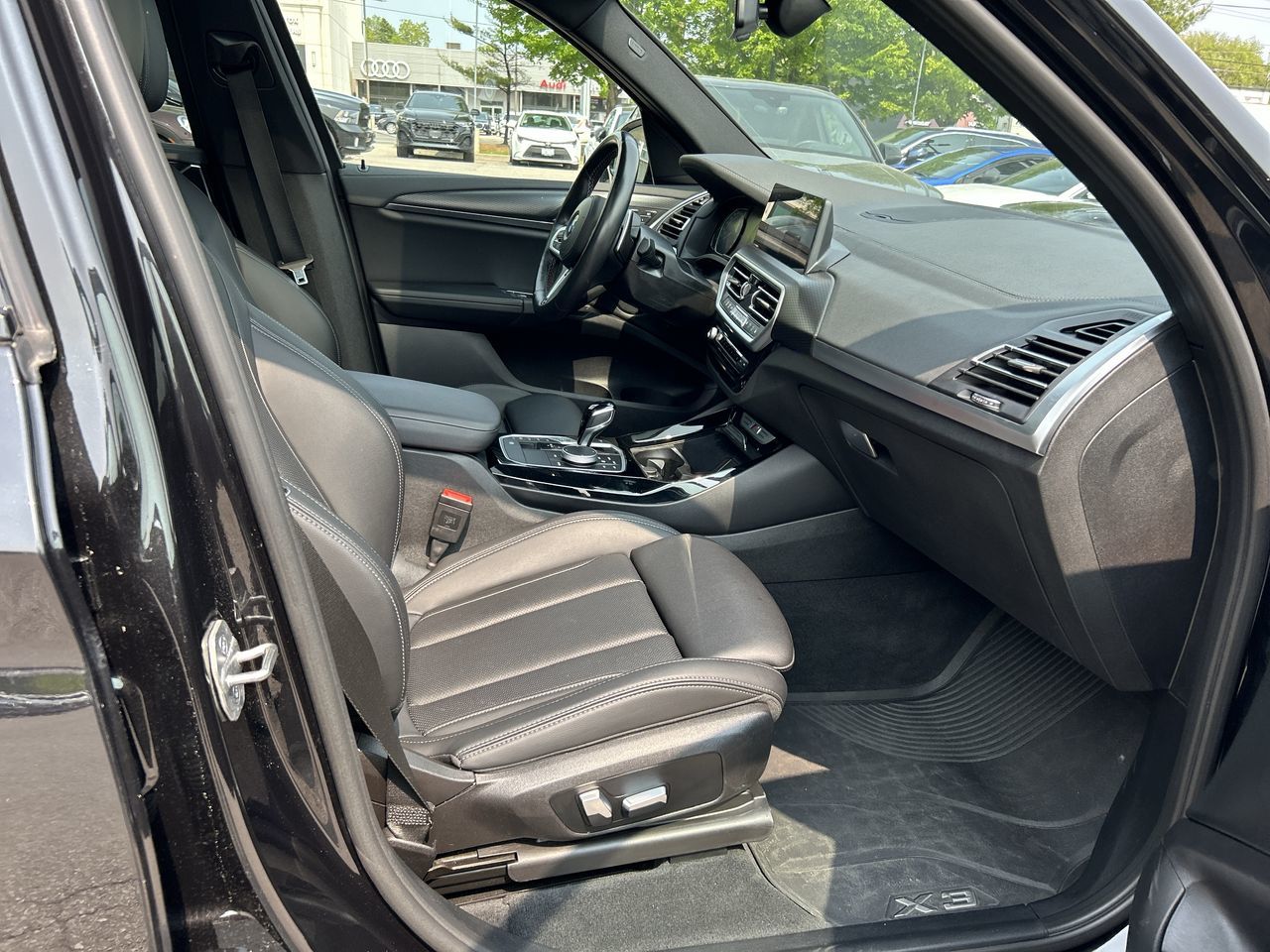 2022 BMW X3 in Thornhill, Ontario
