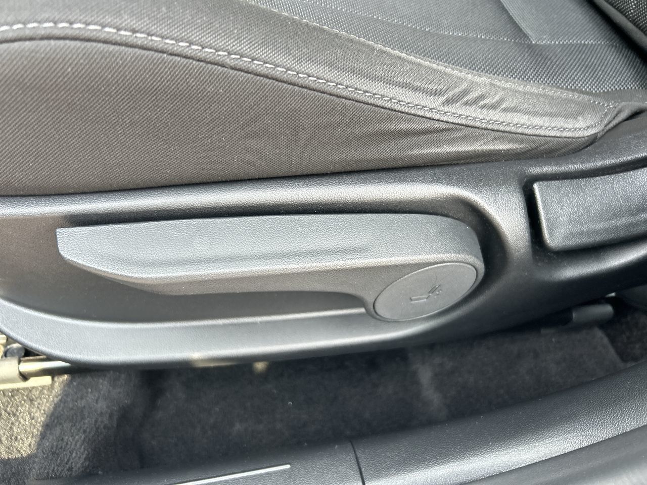 2022 Hyundai Elantra Sedan in Thornhill, Ontario