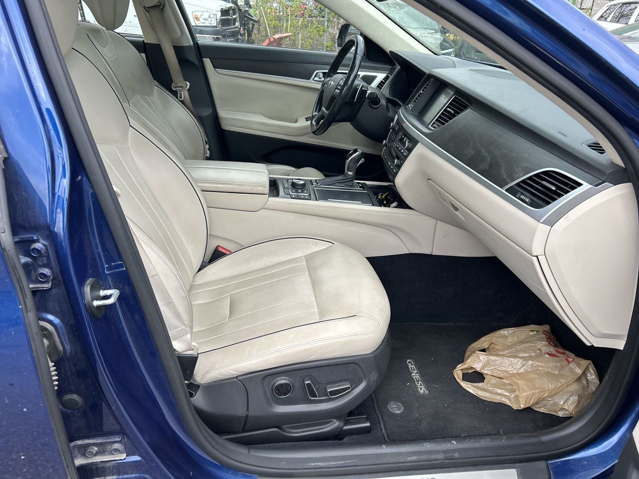 Hyundai Genesis  2015 à Thornhill, Ontario