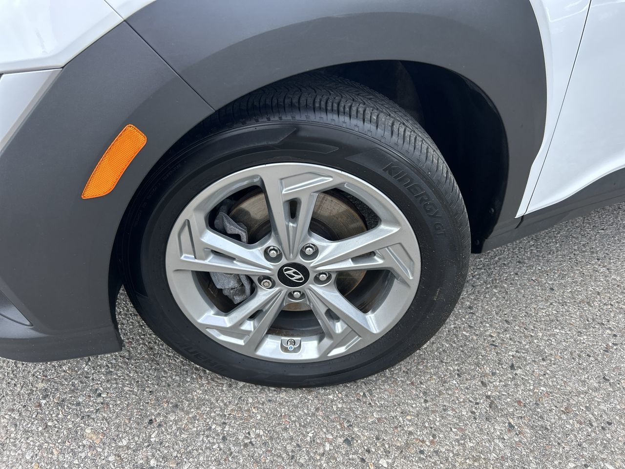 Hyundai Kona  2023 à Thornhill, Ontario