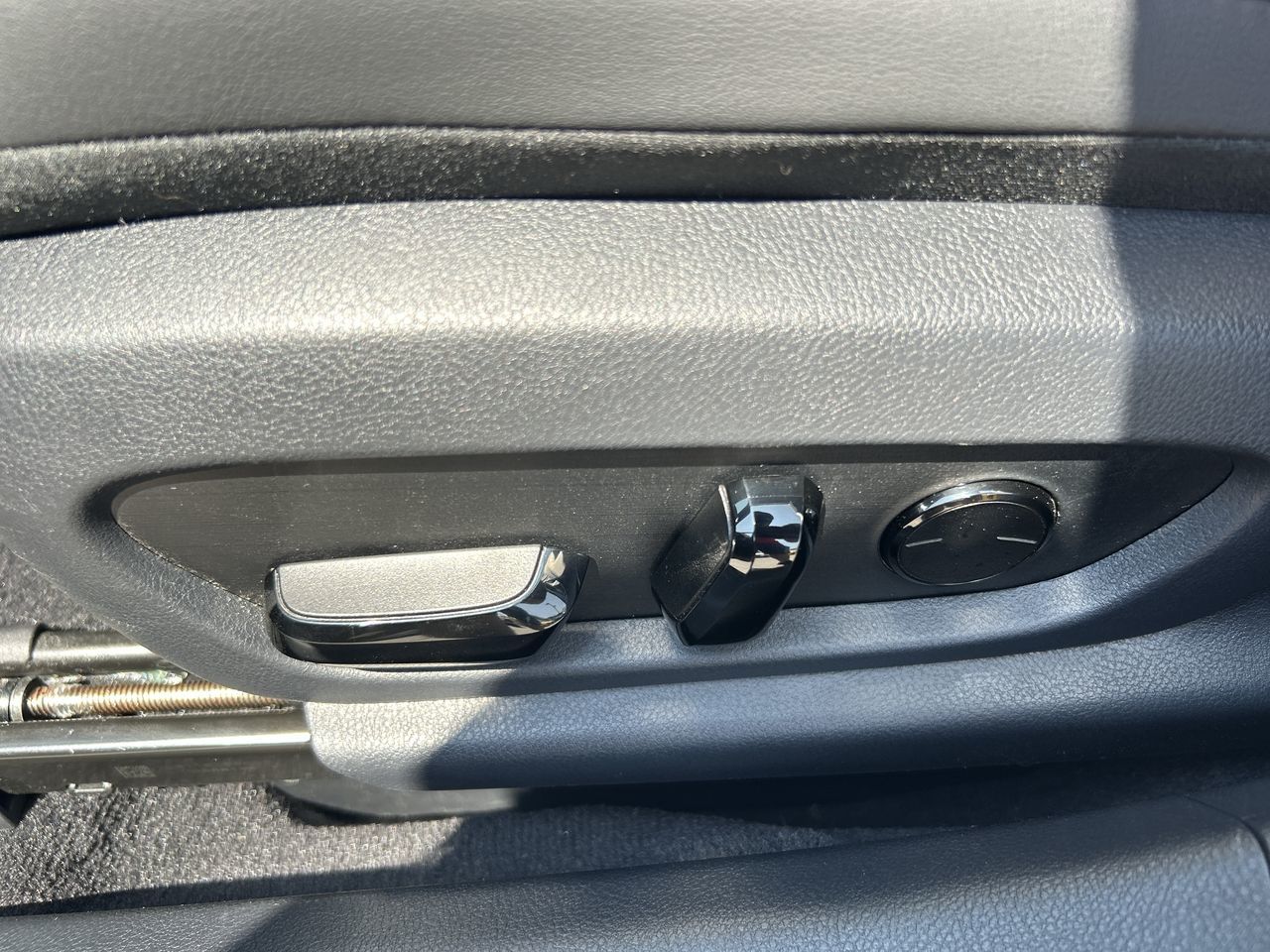 2023 Lexus ES in Thornhill, Ontario