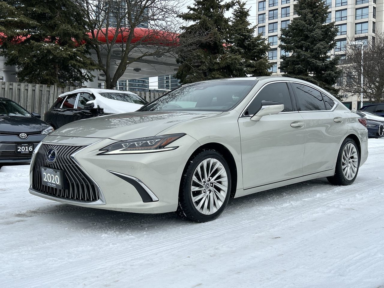 Lexus ES300h  2020 à Thornhill, Ontario