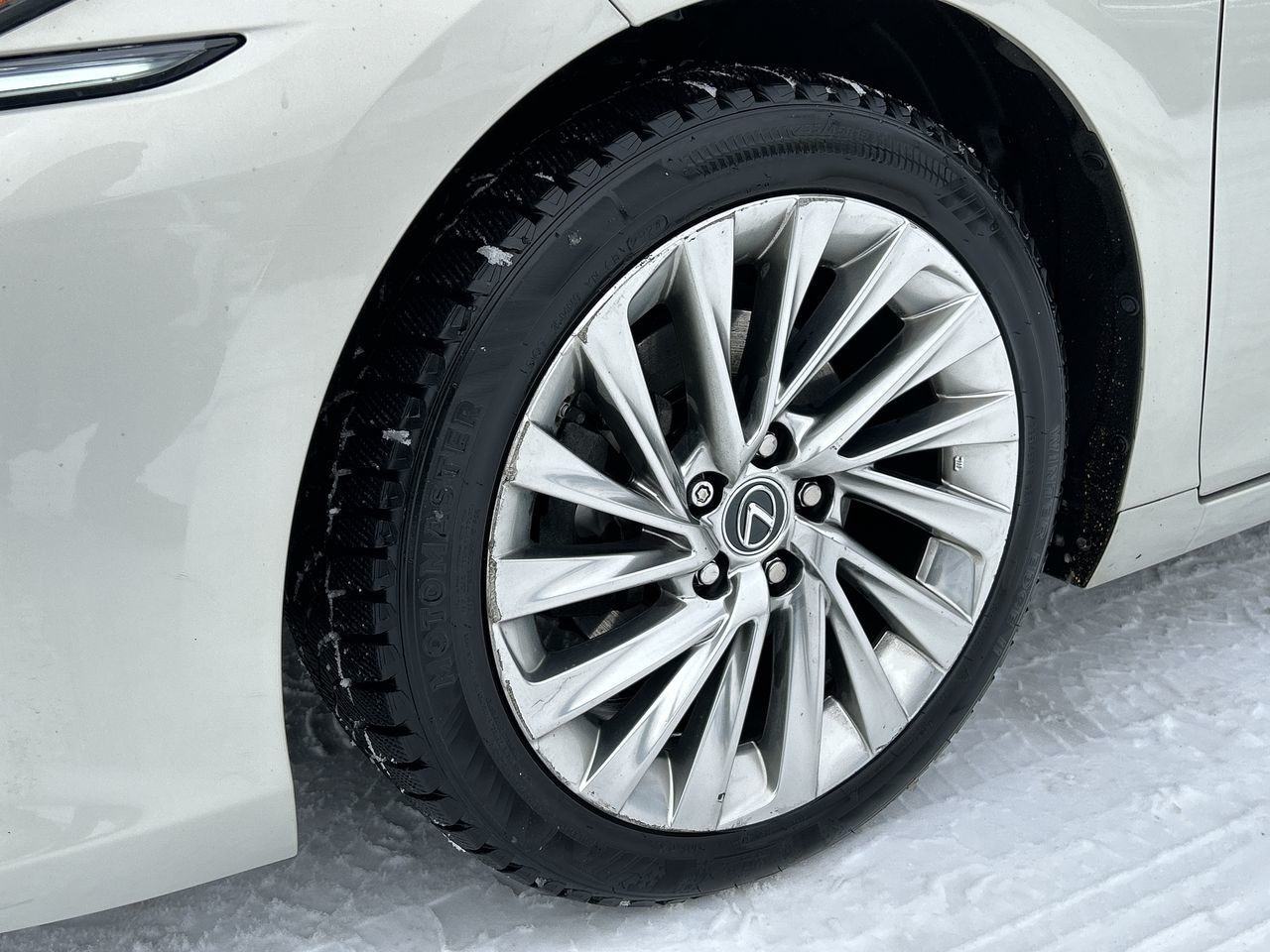 Lexus ES300h  2020 à Thornhill, Ontario