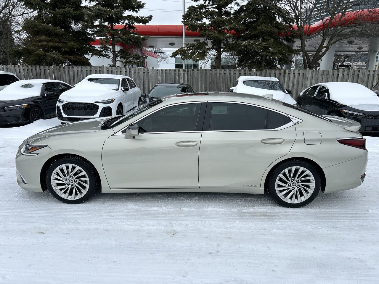 Lexus ES300h  2020 à Thornhill, Ontario
